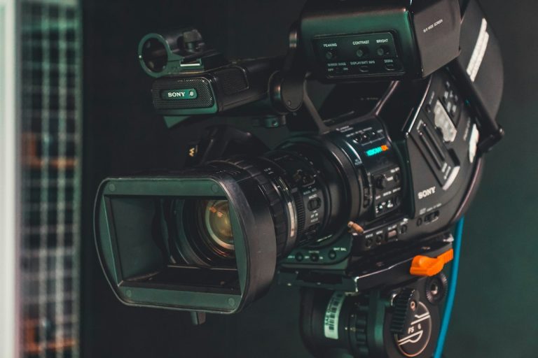 A Comprehensive Guide to Streaming Cameras for Beginners